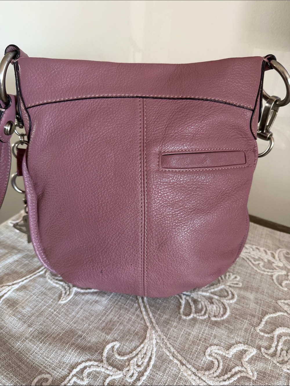 B Makowsky Dusty Rose Leather Crossbody Bag with Keyring Charm - Picture 6 of 16